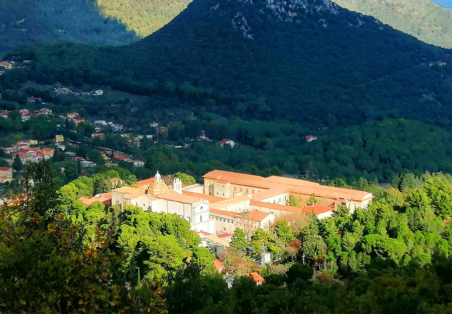Esterno Abbazia di San Martino